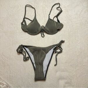 Women's Sexy Two Piece Tie Two Sides Bottom String Underwire Top Brand New Small